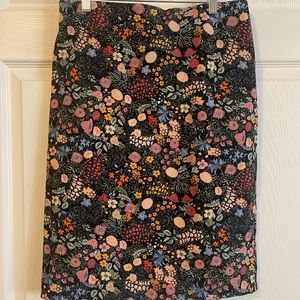 Pencil skirt from Nordstrom. Fun floral design, stretch material, size 4